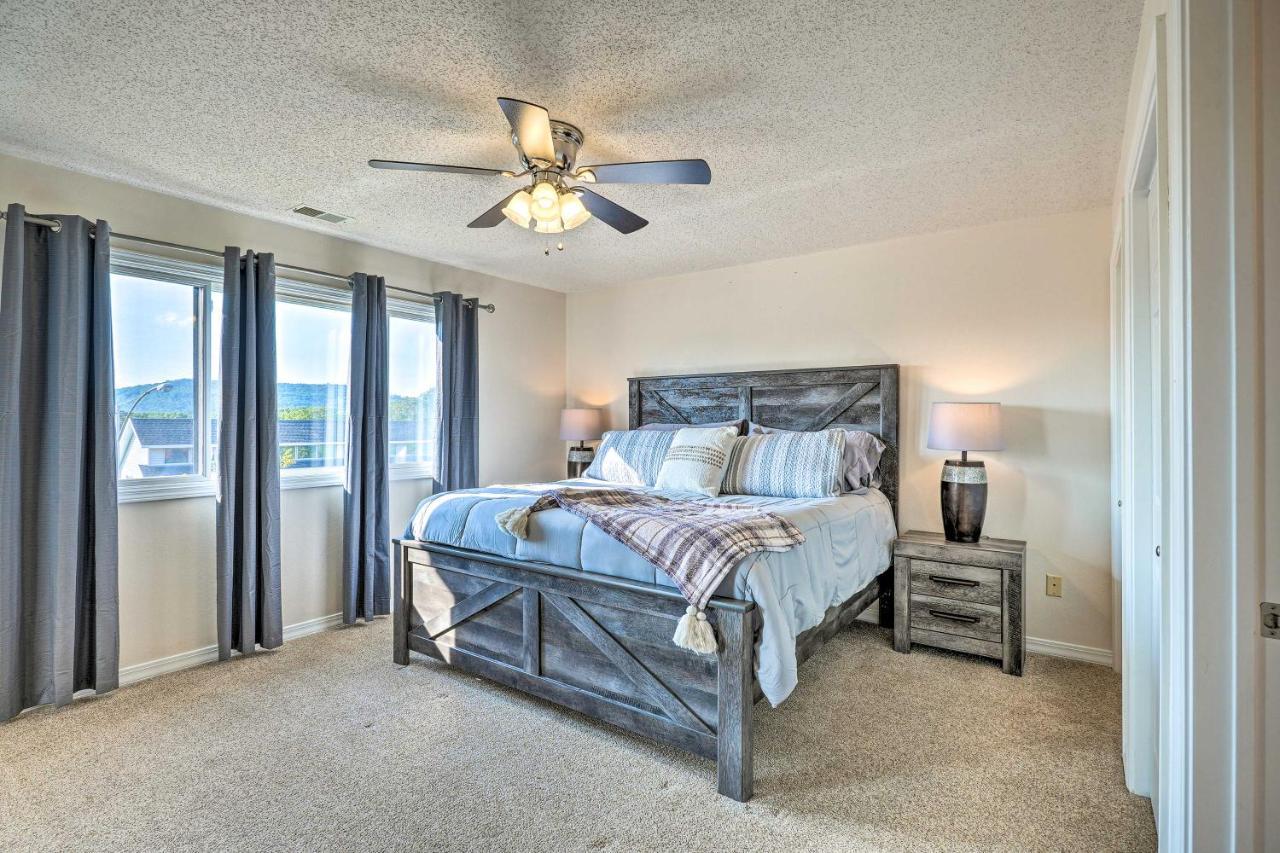 Spacious Branson Condo about 1 Mi to Golf Course! Exterior foto